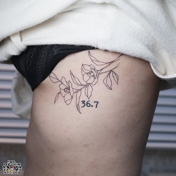 名古屋　タトゥースタジオ　女性